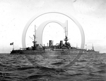 BA 1606 navire de guerre .jpg