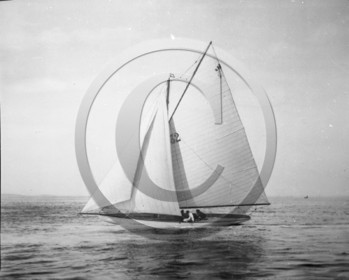 arc 1567 voilier Joyeuse .jpg