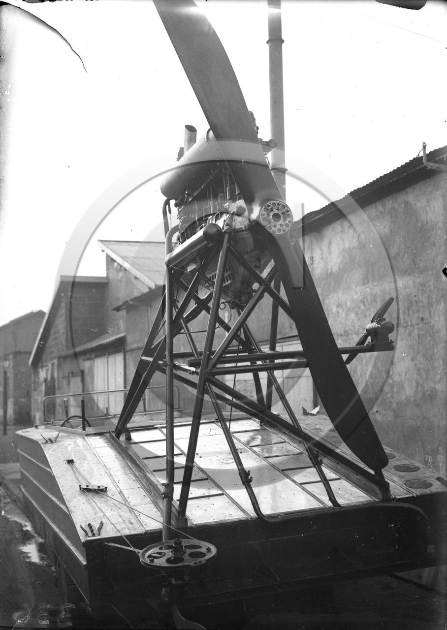 BA 1503 moteur de hydroglisseur Dumond Galvin .jpg