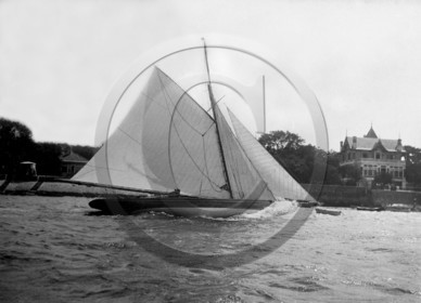 arc 1580 volier Eole  .jpg