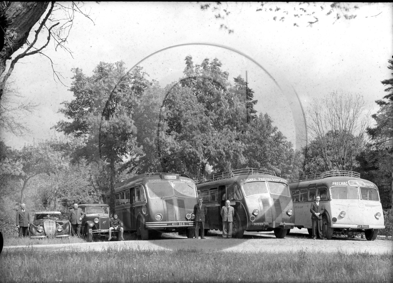 vi  1708 Préchac peugeot Darl mat Ariés autocar isobloc-Berliet.jpg