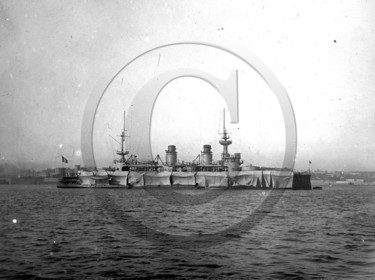 BA 1604 navire de guerre  .jpg