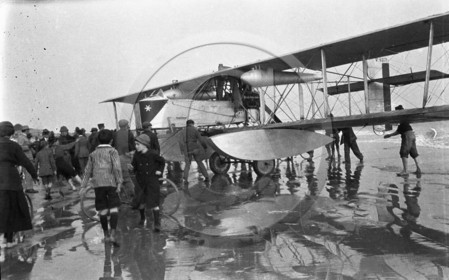 avi 114 Voisin .jpg