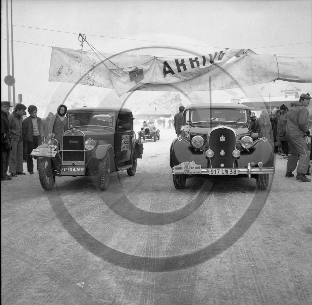 Au 839  Rosengart et Hotchkiss.jpg