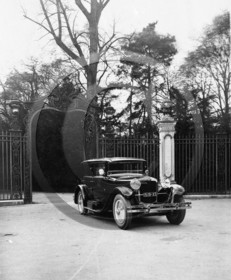 Au 1533 Ballot carrosserie Gallé .jpg