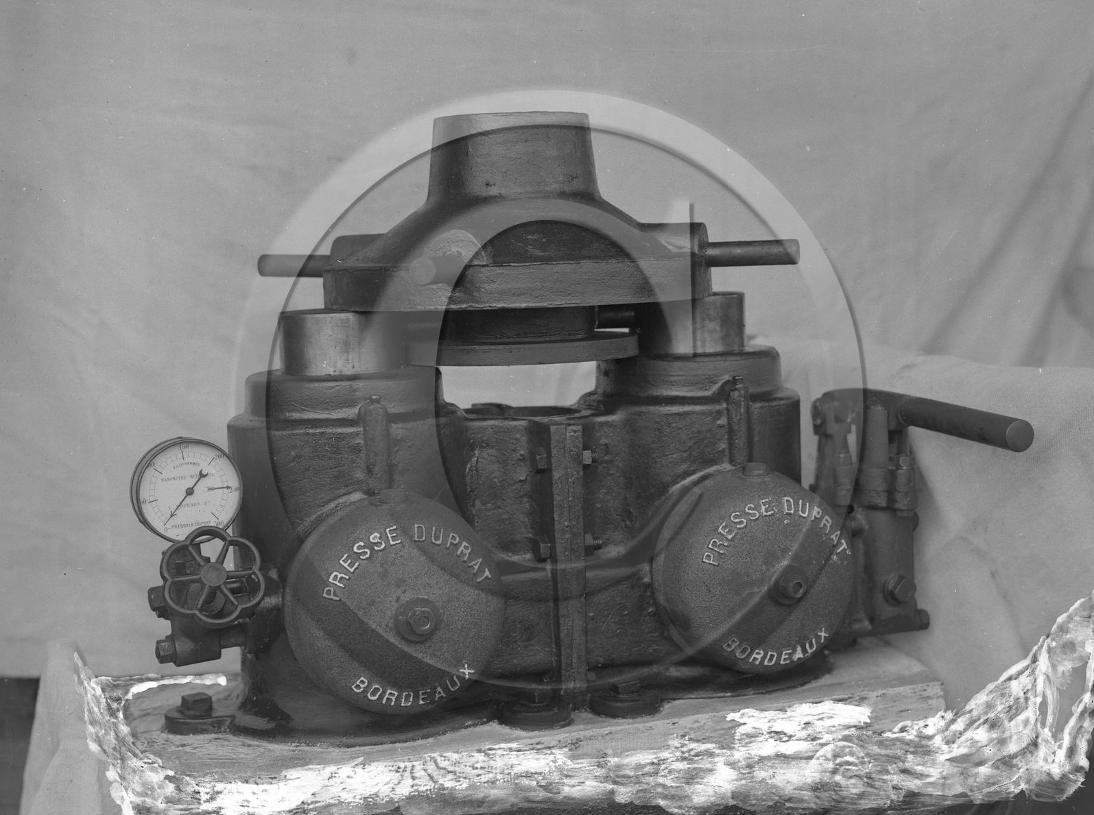 BX 395 presse Duprat.jpg