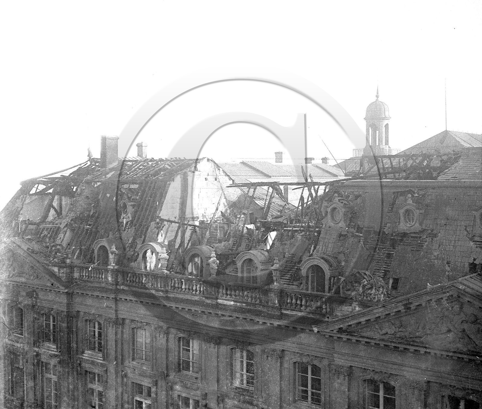 BX 332 incendie du palais de la bourse.jpg