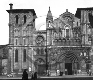 BX 496  église Ste Croix  .jpg