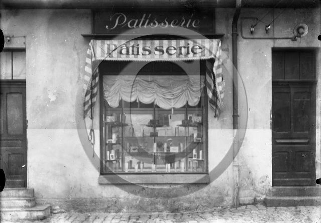 Treves magasin central des cooperatives generales armee du Rhin   patisserie  Allemagne .jpg