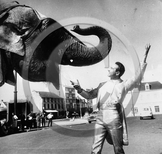 FO-CIRQUE  42  Pinder   .jpg