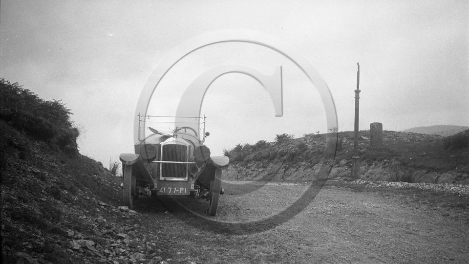 AU 2203 Peugeot .jpg