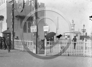 BX 349 foire coloniale.jpg