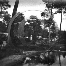 arc 4611 Source  des Abatilles.jpg