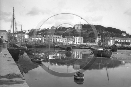 vi   1008  Audierne dpt 29 .jpg