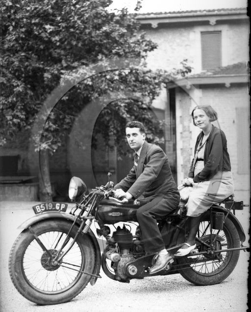 mov 269 moto Lavigne ou autre .jpg