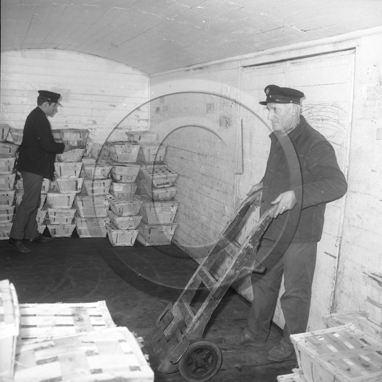 ARC 3641 expédition d'huitres 22 décembre 1966.jpg