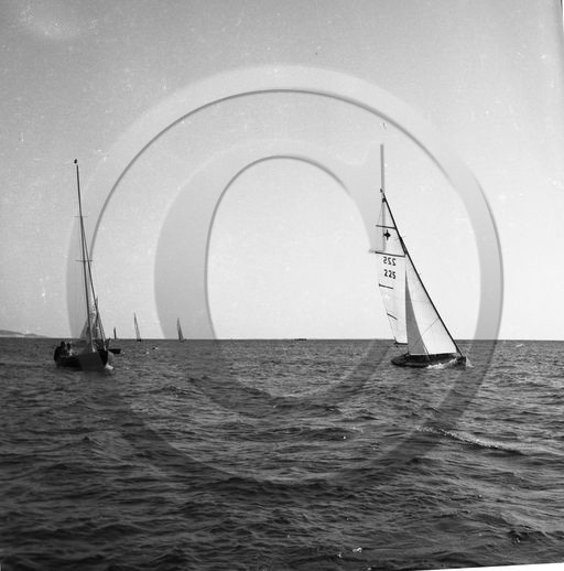 arc 4592 pacific 225 .jpg