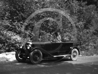 AU 4120 Panhard .jpg