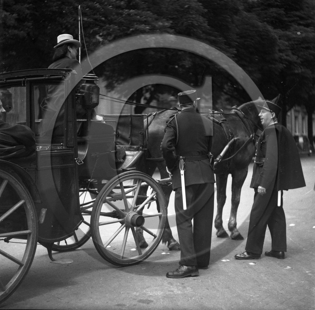 11  R. Dorange Paris .jpg