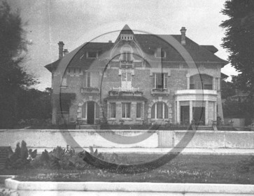 arc 4220   villa bd gounouilhou  2.jpg