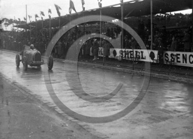 AUC 172 Staouéli les tribunes .jpg