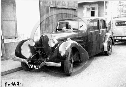 au 947 Bugatti .jpg