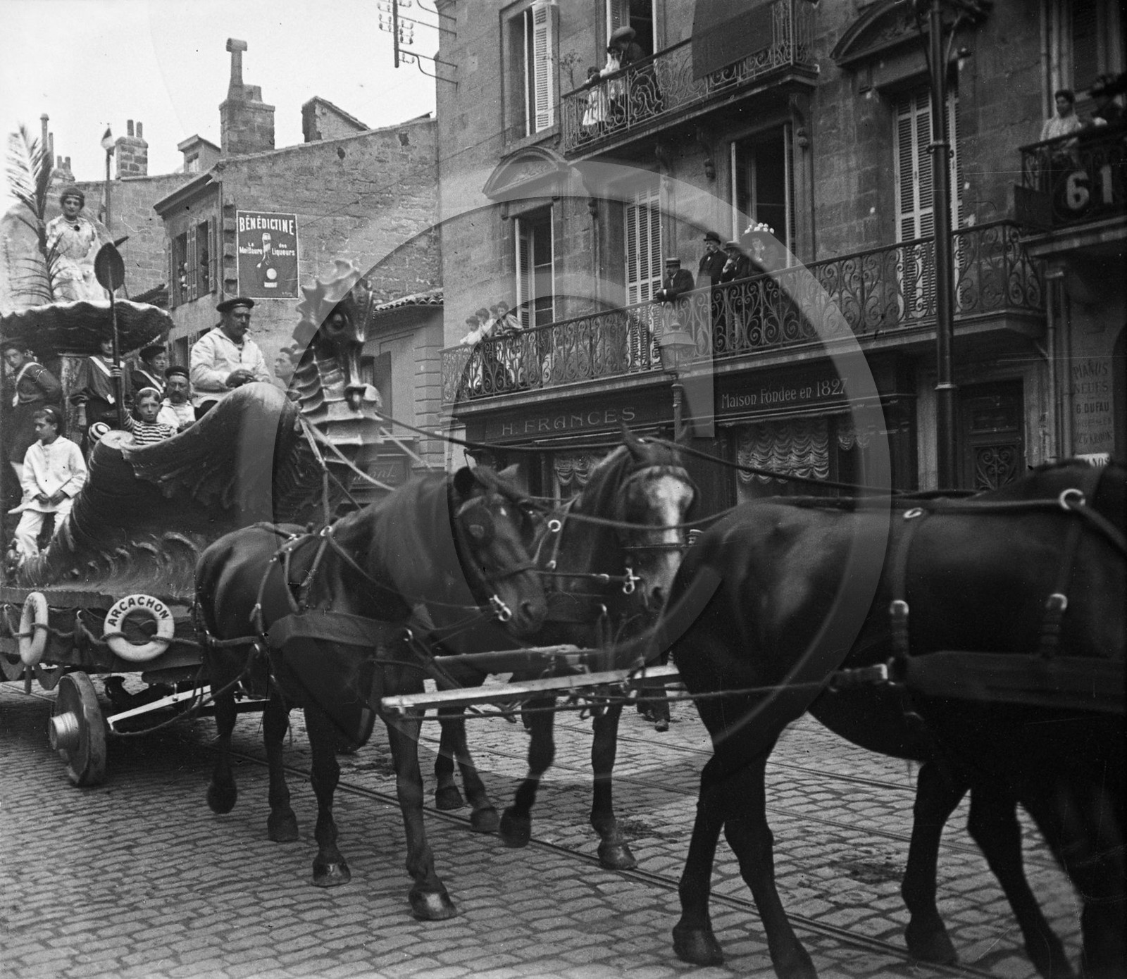 vi  1722  Bordeaux rue Fondaudège char d'Arcachon .jpg