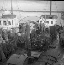 arc 3994 chalutier mat brisé23-2-1964.jpg