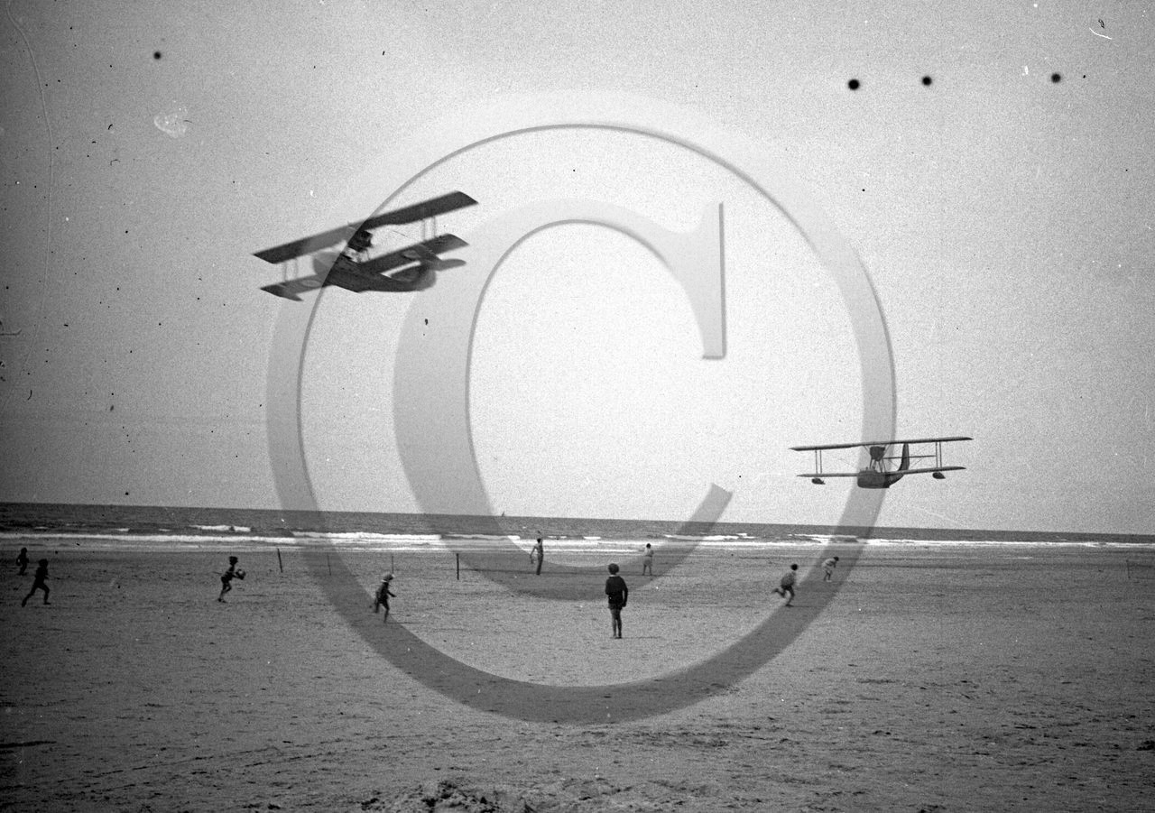 avi 127 F- B- A   17   .jpg