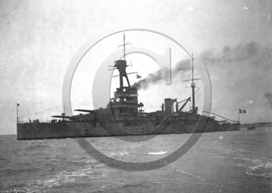 BA 921 bateau de guerre le vaisseau amiral Provence  Royan  dpt 17 .jpg