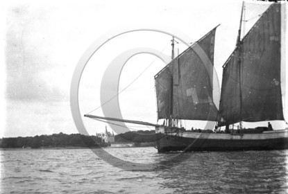 BA 637 golfe du Morbihan- Chasse marée  dpt 56 .jpg