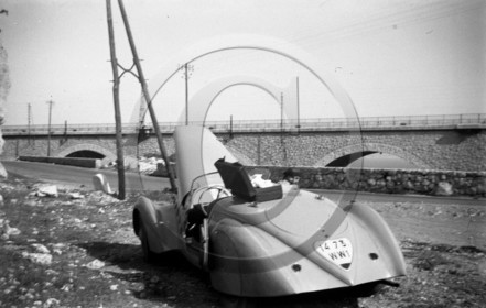 AU 2482 Darl Mat voiture de Mr et Mme Yvelin .jpg
