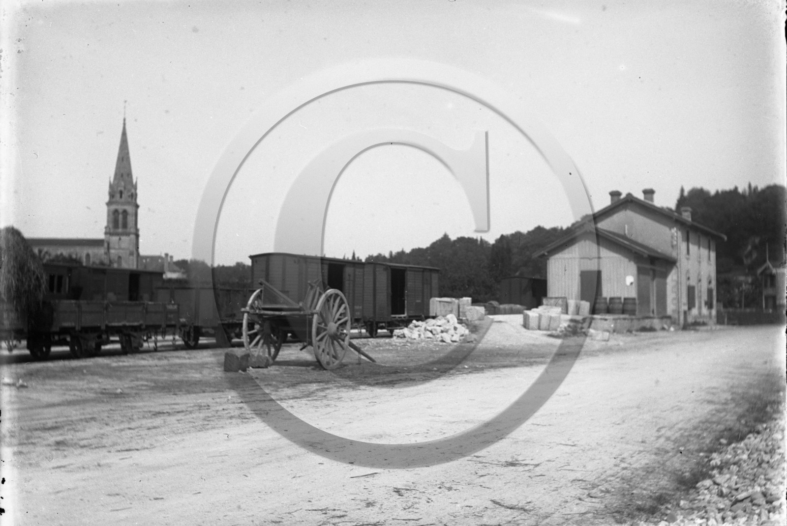 vi  1601 Tourne la gare  dpt 33.jpg