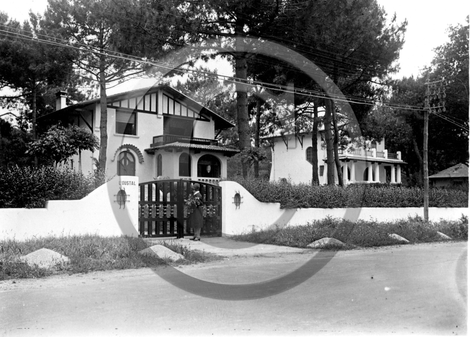 arc 4155            villa l'Oustal bd de l'Océan Pyla.jpg