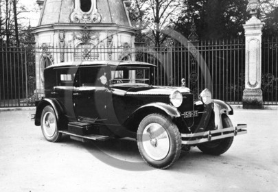 Au 1537 Ballot carrosserie Gallé.jpg