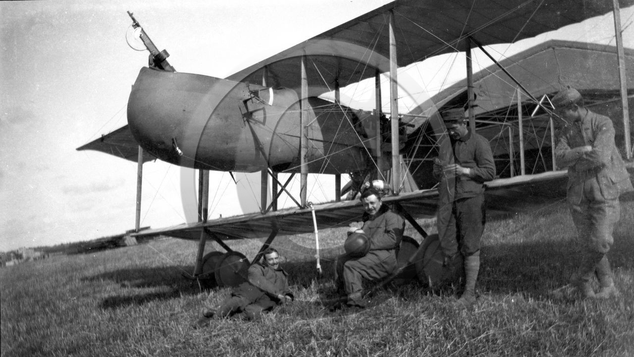 avi 92 Farman F 40 Georges Irat .jpg