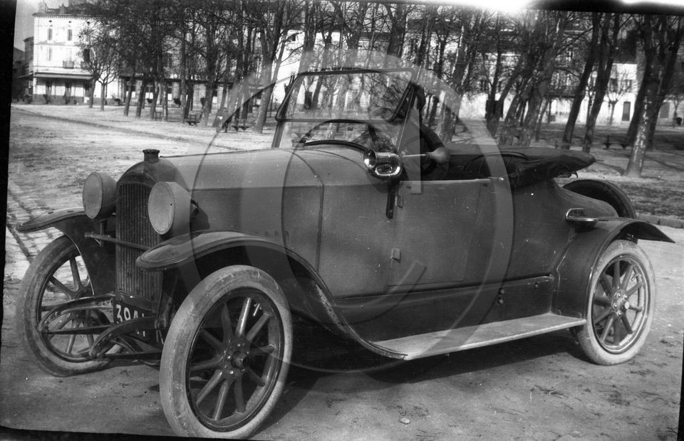 AU 2189 Peugeot .jpg