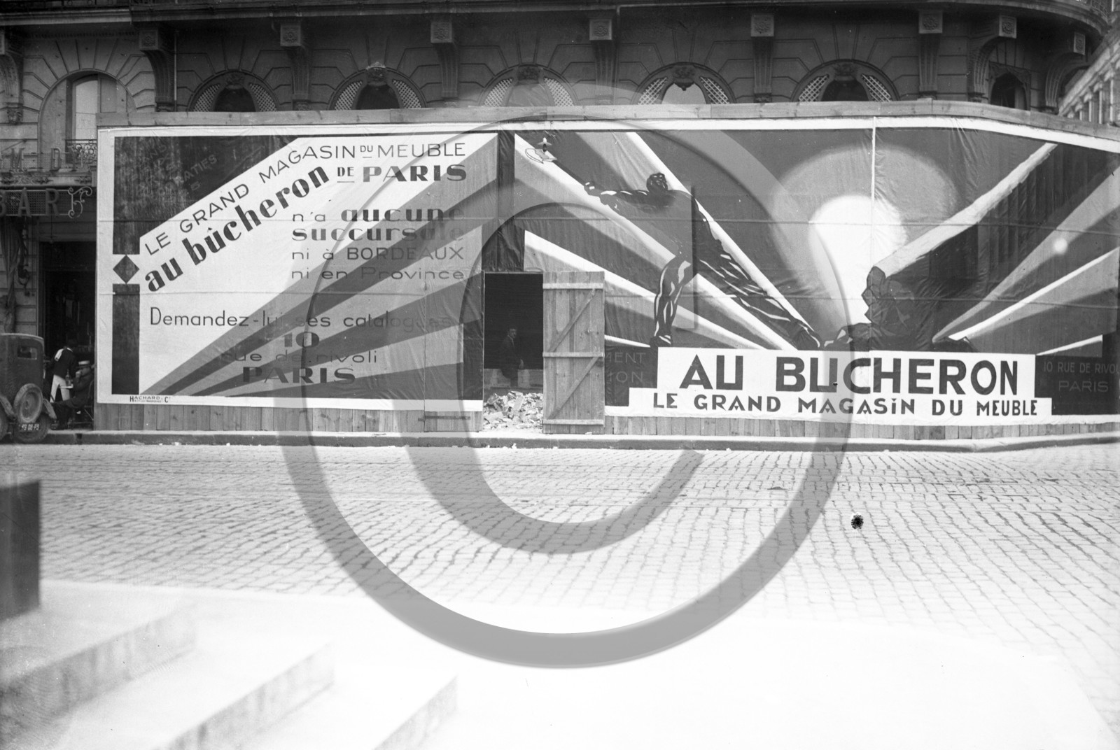 BX 545  place de la comédie angle rue ste Catherine   pub. au bucheron.jpg