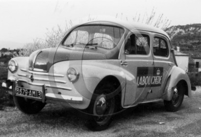 AU 4060  .jpg
