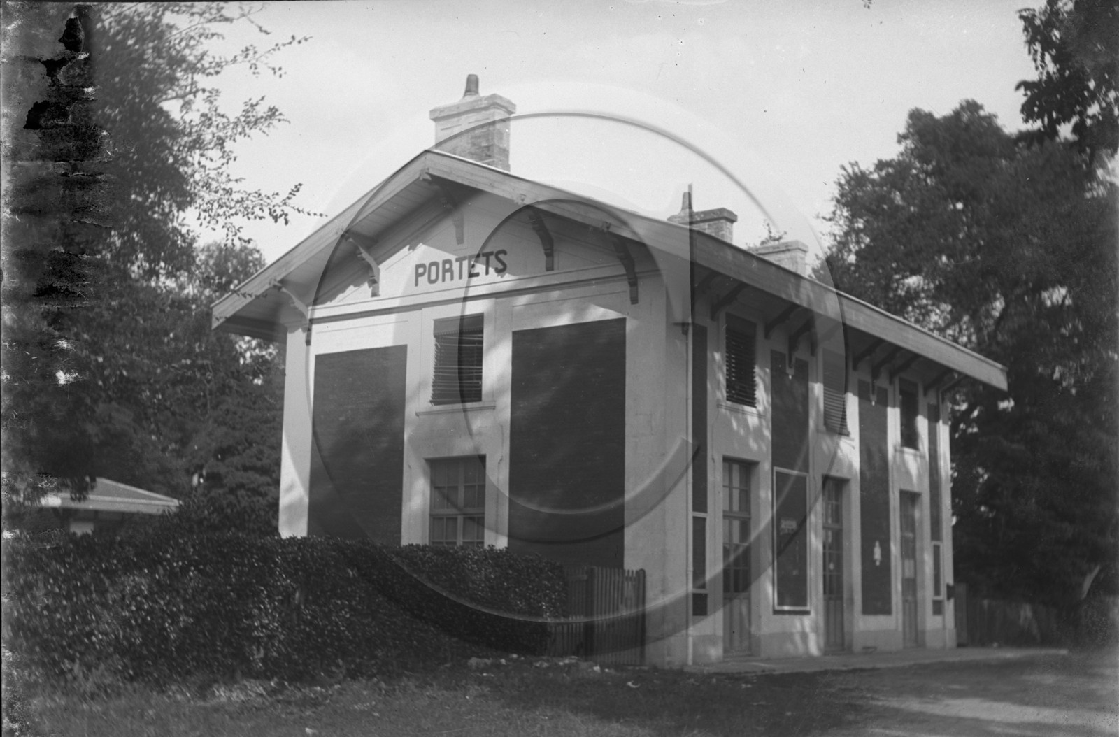 vi  1594 gare de Portets  dpt33.jpg