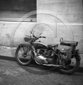 mov 253  Motobécane .jpg