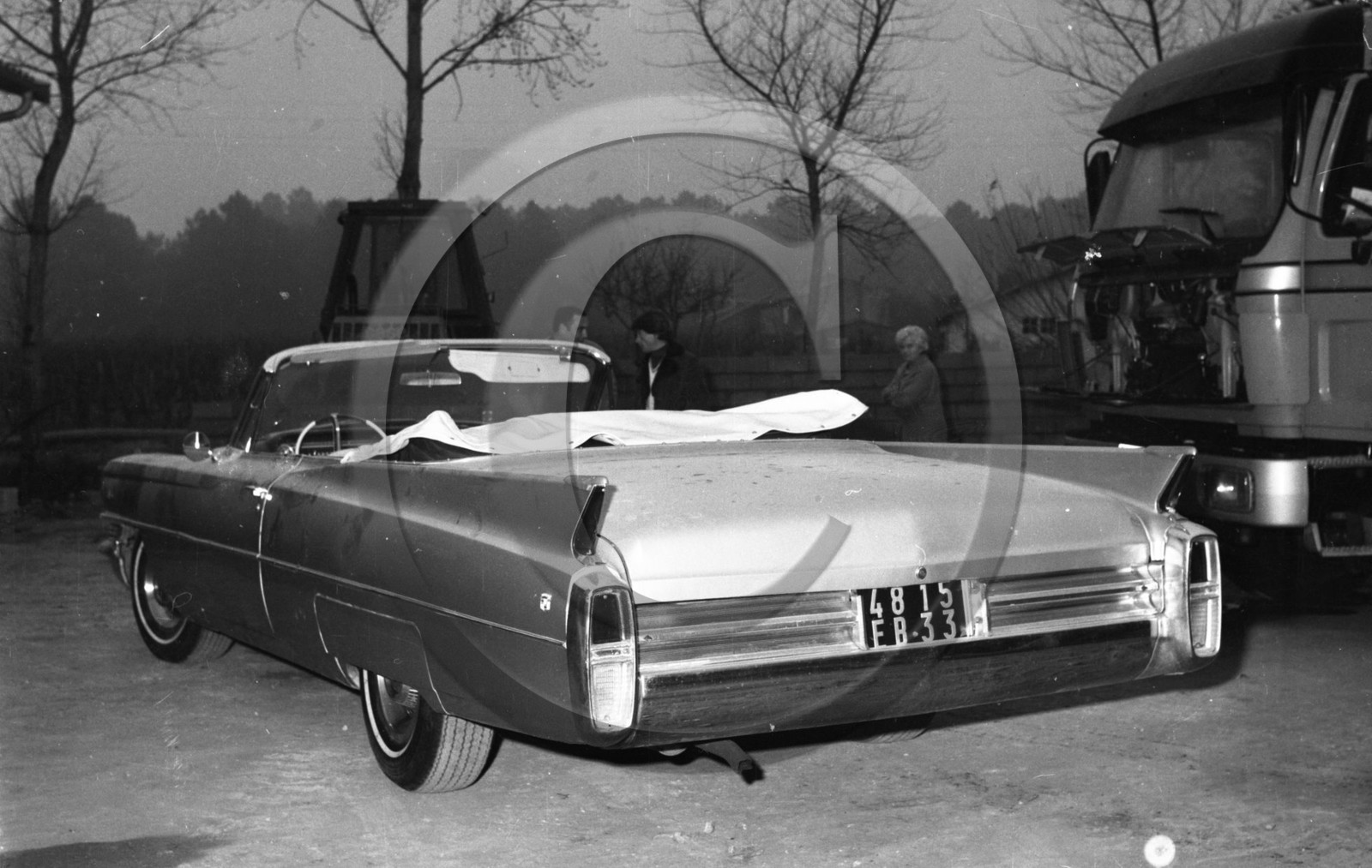 AU 383 Cadillac Fleetwood cabriolet 1963 .jpg