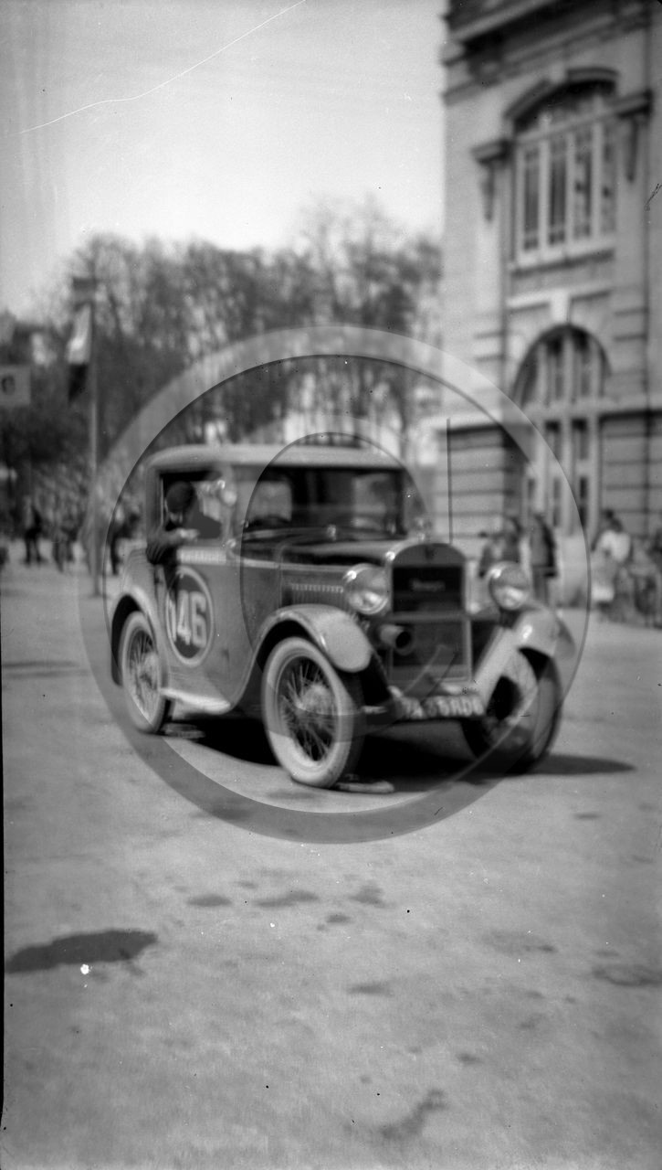 AU 1099  Rosengart .jpg