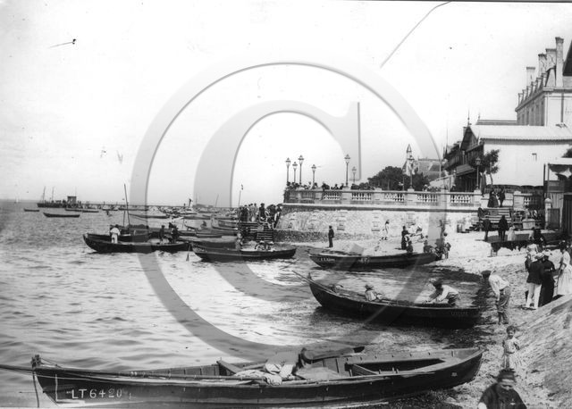 arc 4558  jetée Thiers .jpg