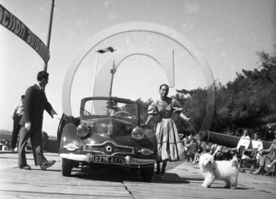 CE 160 panhard  Concours elegance Le Moulleau Années 50  .jpg