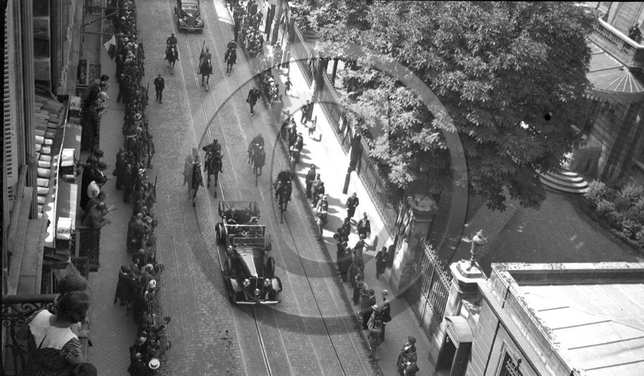 BX 418  rue Vital carl.jpg