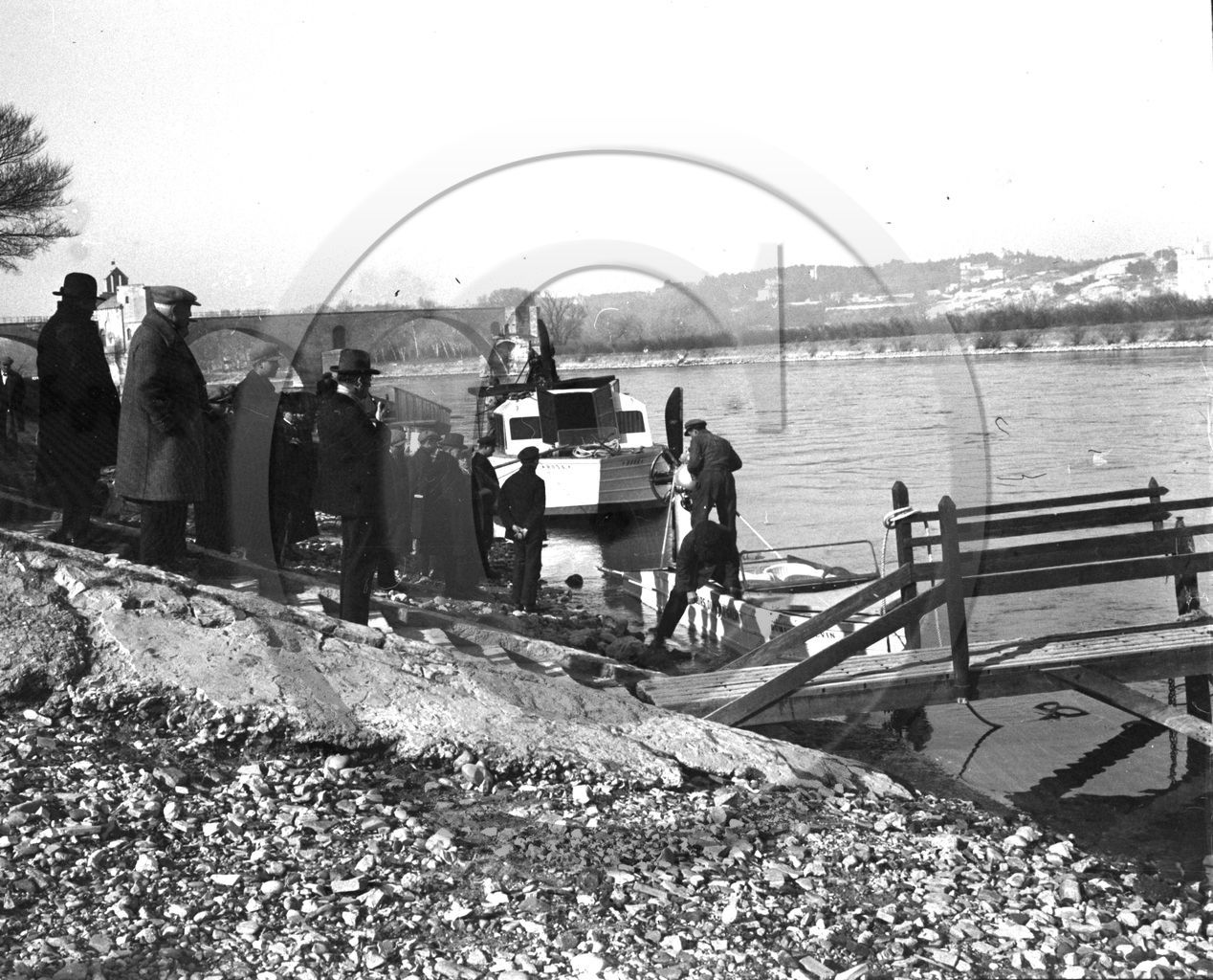 BA 1481 hydroglisseur dumond Galvin .jpg