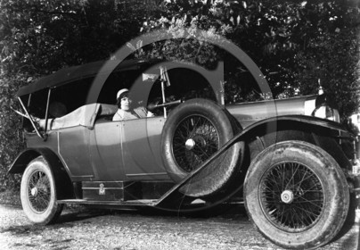 AU 2077 Delage .jpg