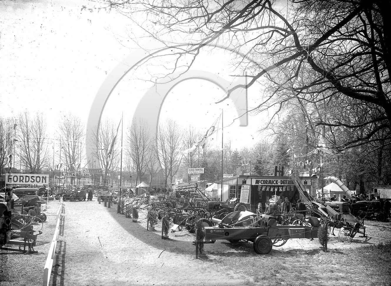 AG EXPO TRACTEURS copier.jpg