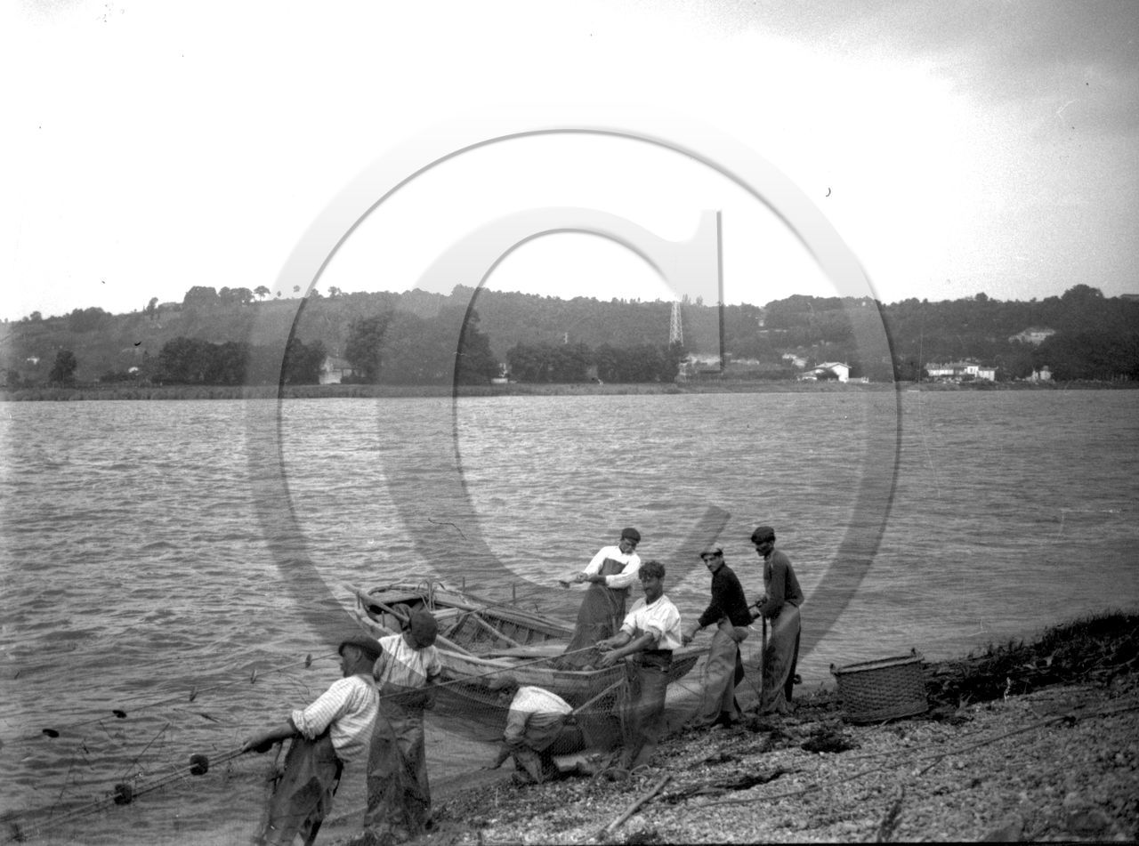 BA 1330 pêche en rivière.jpg